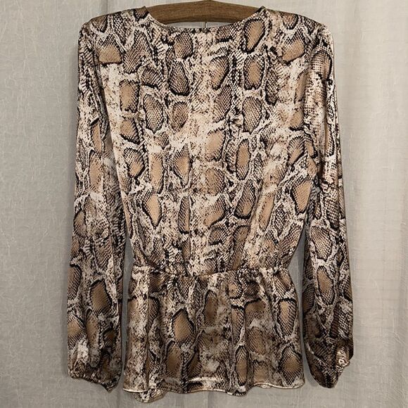 Sunny Girl 14 Python Snake Print V-Neck Front Wrap Peplum Long Sleeve Blouse - Picture 2 of 14